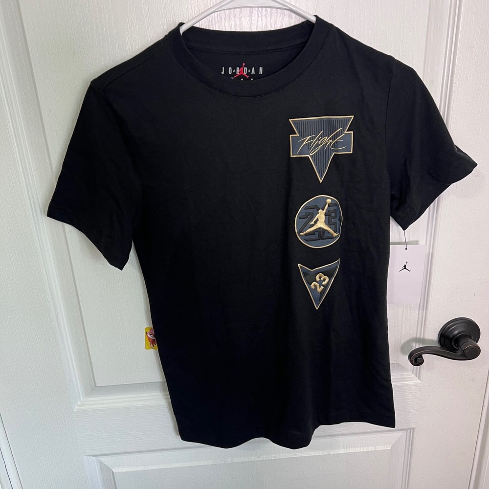 Jordan Boys Flight Graphic T-Shirt Black Gold Jumpman Tee 95D533-023 Size Medium
